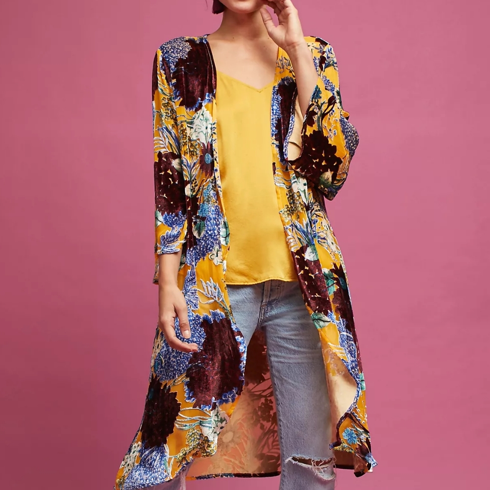 Velvet floral kimono by Floreat